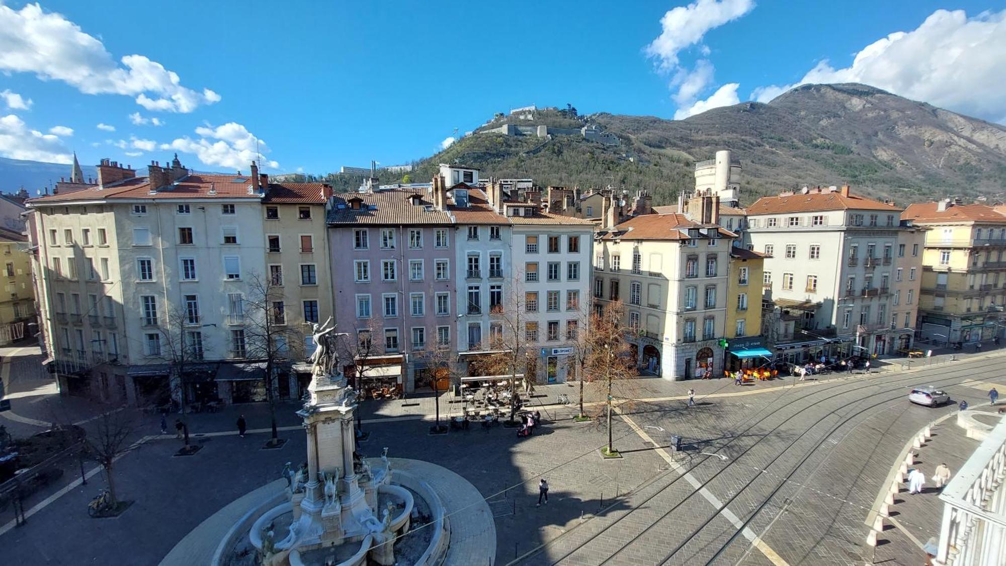 Hyper-Centre De Grenoble, Suite Parentale - Wifi Fibre - Cocon Exterior photo